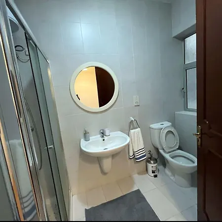 2 Bedroom セント・ポールズ・ベイ